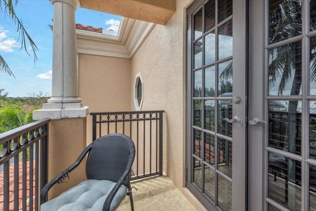 502 Del Sol Circle, Tequesta, FL 33469