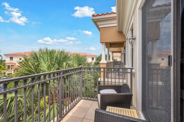 502 Del Sol Circle, Tequesta, FL 33469