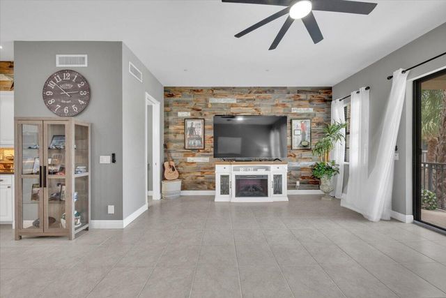 502 Del Sol Circle, Tequesta, FL 33469