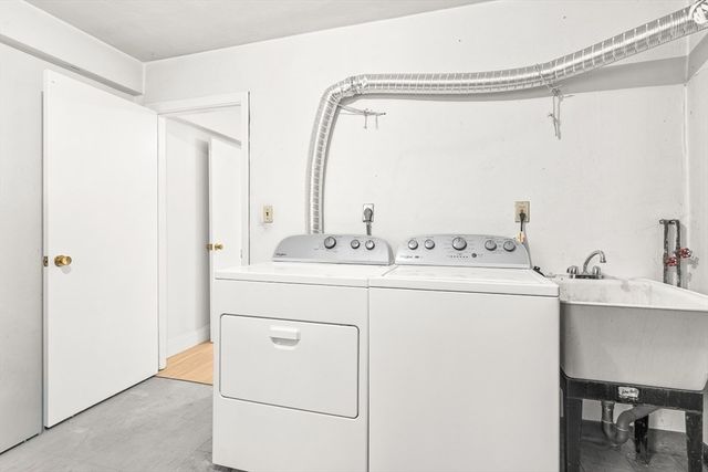 7 Trinity Rd, Winchester, MA 01890