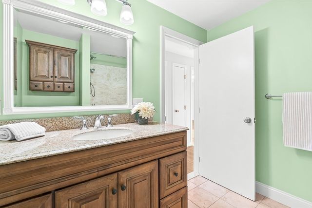 7 Trinity Rd, Winchester, MA 01890