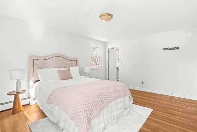 7 Trinity Rd, Winchester, MA 01890