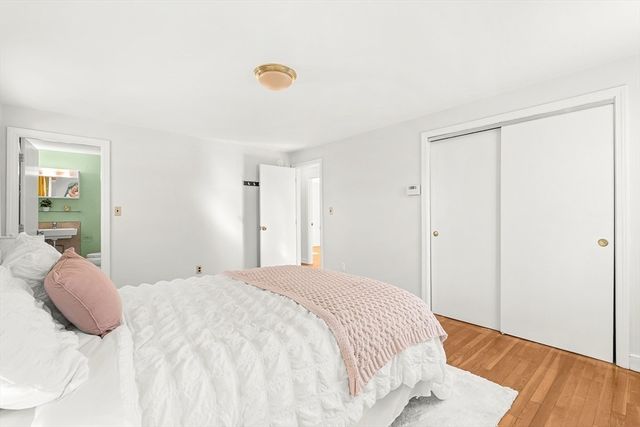 7 Trinity Rd, Winchester, MA 01890