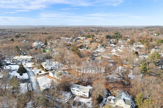 7 Trinity Rd, Winchester, MA 01890