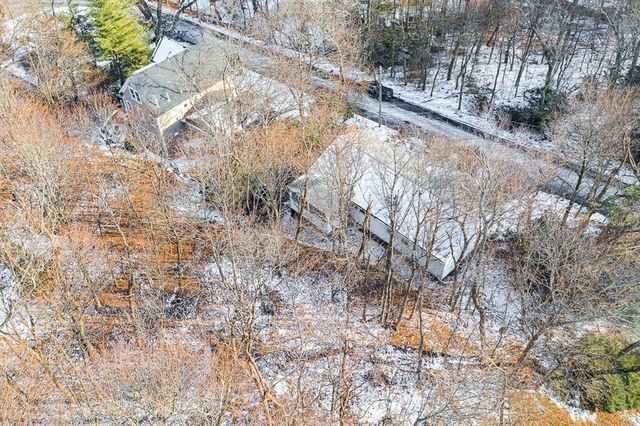 7 Trinity Rd, Winchester, MA 01890