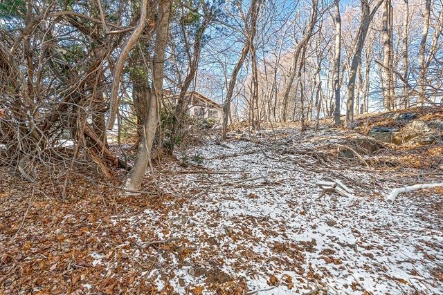 7 Trinity Rd, Winchester, MA 01890