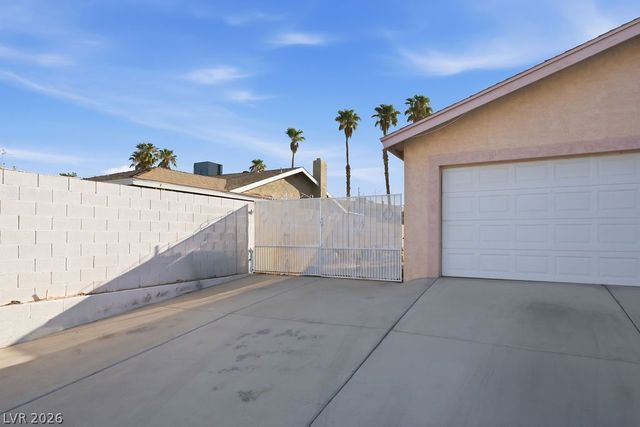 3628 Duneville Street, Las Vegas, NV 89103