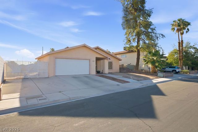 3628 Duneville Street, Las Vegas, NV 89103