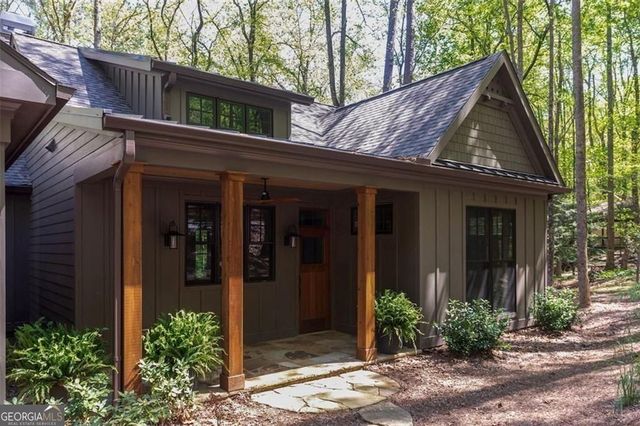 528 Quail Cove Drive, Jasper, GA 30143
