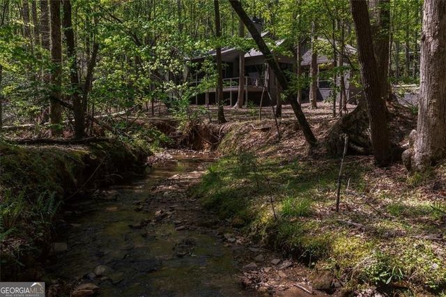 528 Quail Cove Drive, Jasper, GA 30143