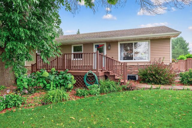 9695 281st Avenue NE, North Branch, MN 55056