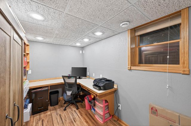 9695 281st Avenue NE, North Branch, MN 55056