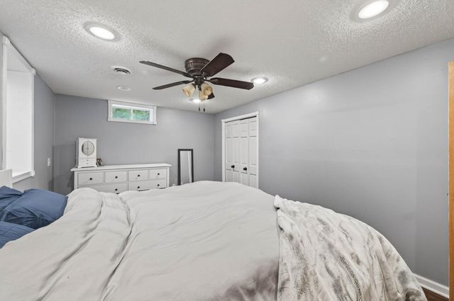 9695 281st Avenue NE, North Branch, MN 55056