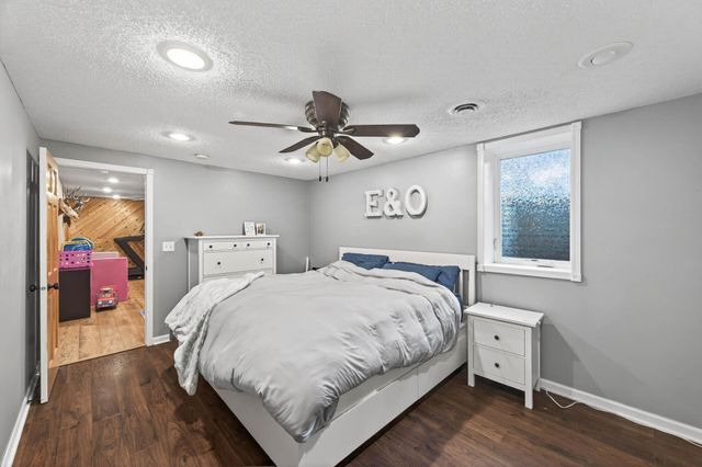 9695 281st Avenue NE, North Branch, MN 55056