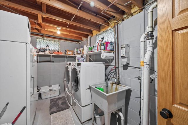 9695 281st Avenue NE, North Branch, MN 55056