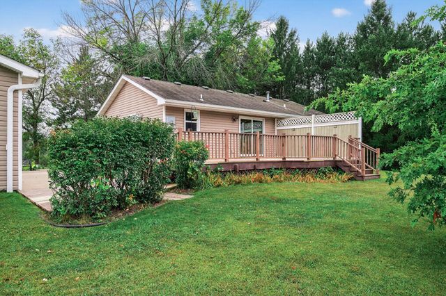 9695 281st Avenue NE, North Branch, MN 55056