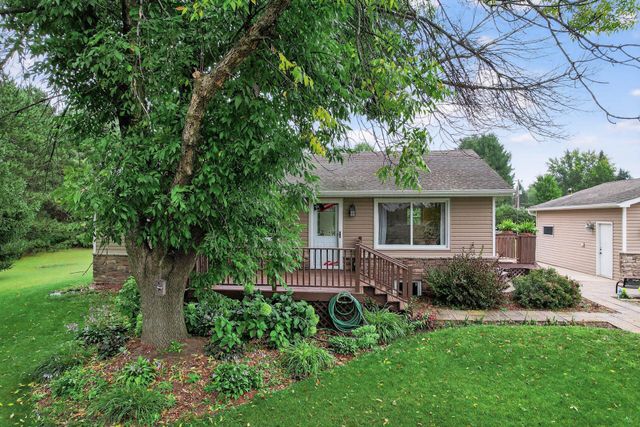 9695 281st Avenue NE, North Branch, MN 55056