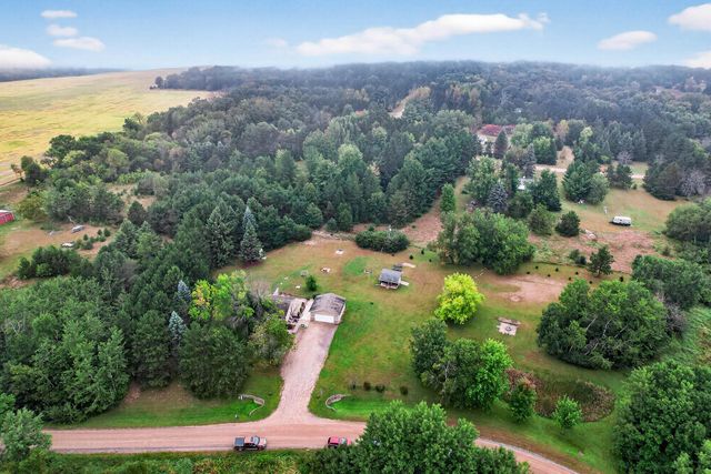 9695 281st Avenue NE, North Branch, MN 55056