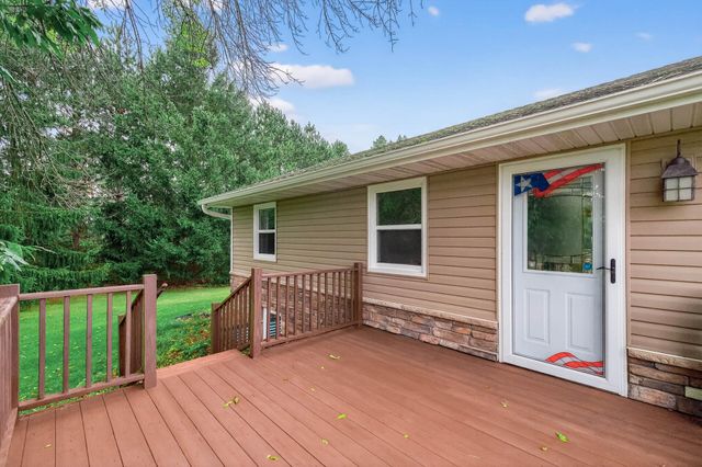 9695 281st Avenue NE, North Branch, MN 55056