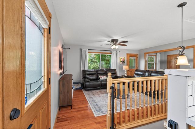 9695 281st Avenue NE, North Branch, MN 55056