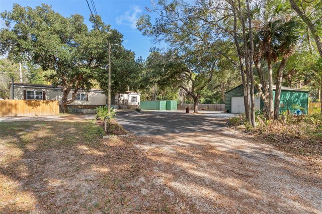 193 GLADYS AVENUE, Inglis, FL 34449