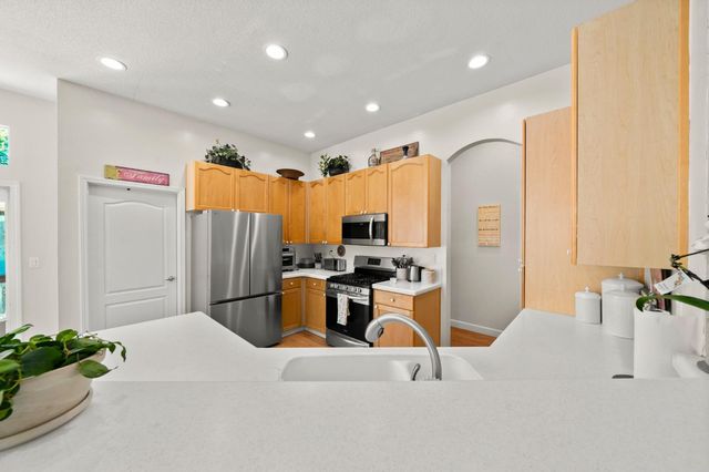 2529 Dinwiddie Way, Elk Grove, CA 95758