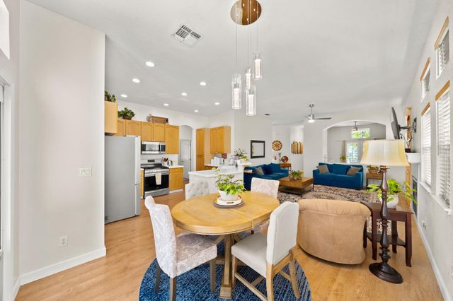 2529 Dinwiddie Way, Elk Grove, CA 95758