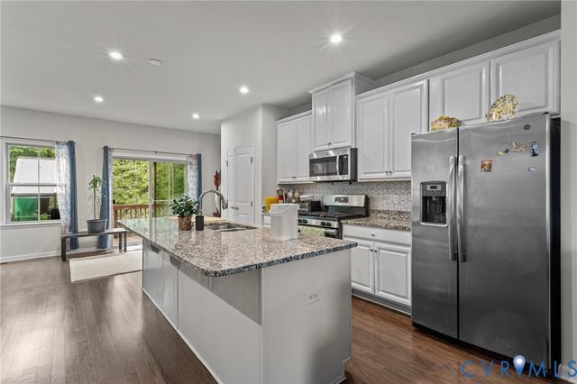 7905 Wistar Woods Ct, Richmond, VA 23228