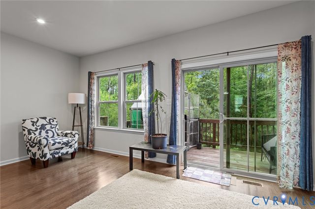 7905 Wistar Woods Ct, Richmond, VA 23228