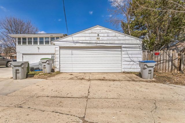 6819 W Hampton AVENUE, Milwaukee, WI 53218