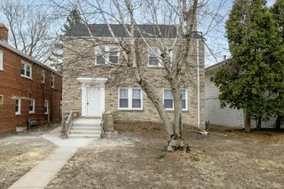 6819 W Hampton AVENUE, Milwaukee, WI 53218