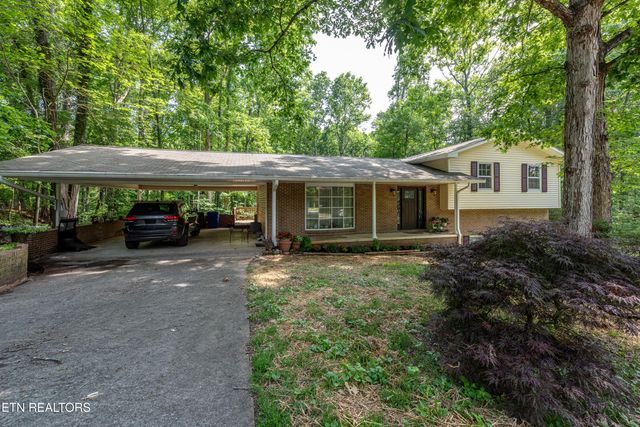 133 Windham Rd, Oak Ridge, TN 37830
