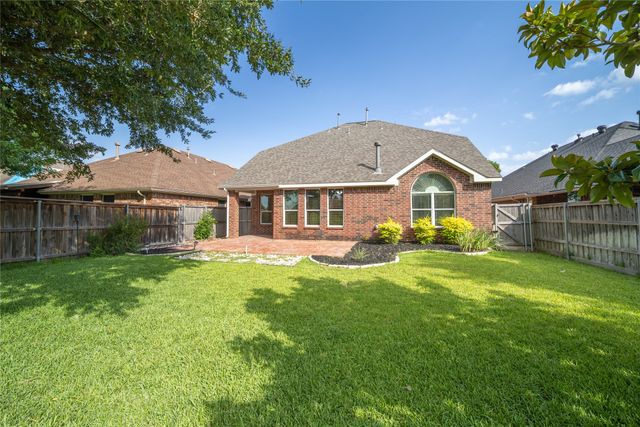9601 Links Fairway Drive, Rowlett, TX 75089