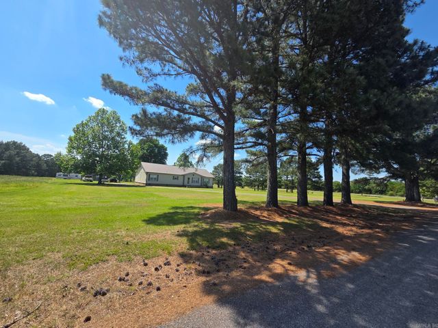 153 Glaze Loop, Bald Knob, AR 72010