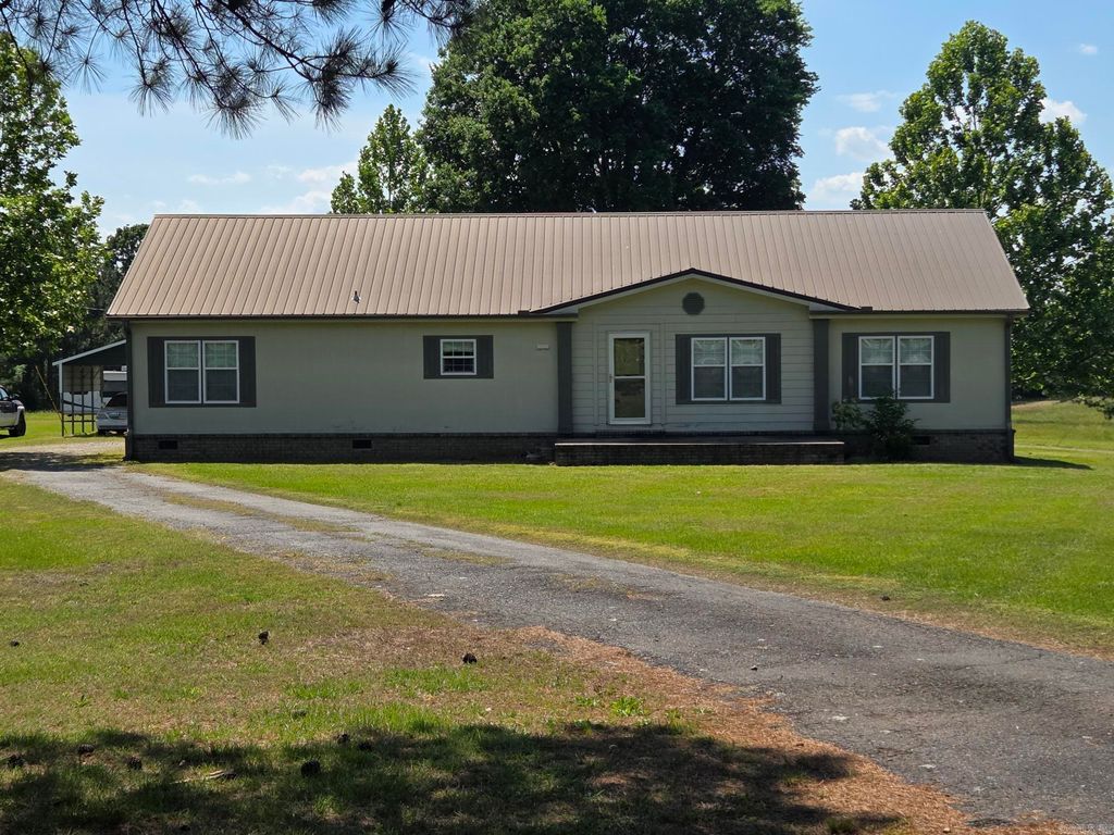 153 Glaze Loop, Bald Knob, AR 72010