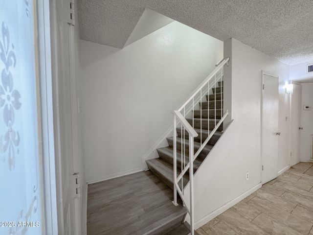 6541 N 44TH Avenue, Glendale, AZ 85301