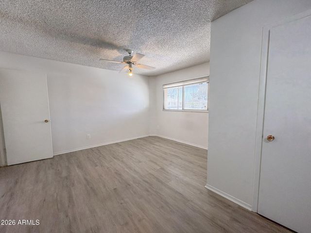 6541 N 44TH Avenue, Glendale, AZ 85301