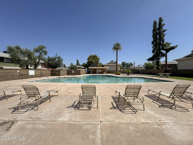 6541 N 44TH Avenue, Glendale, AZ 85301