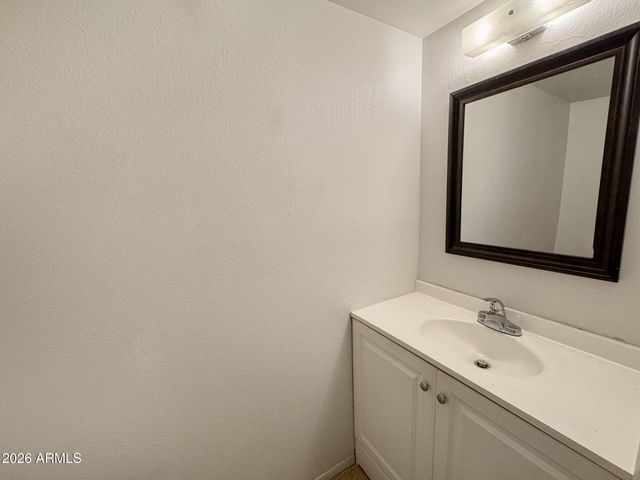 6541 N 44TH Avenue, Glendale, AZ 85301