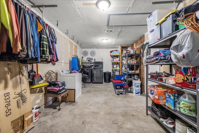 2528 Navasota Circle, Fort Worth, TX 76131