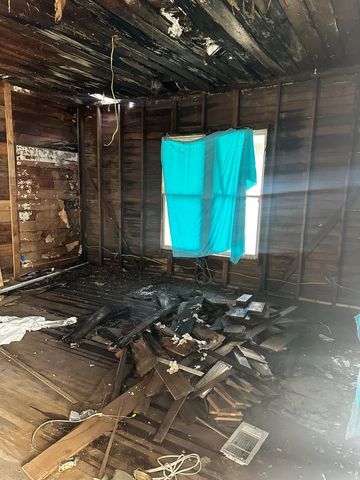 726 W Sherman Street, Paris, TX 75460