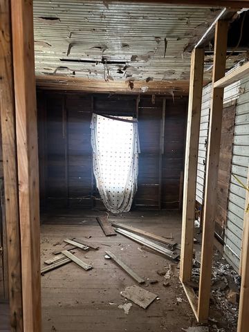 726 W Sherman Street, Paris, TX 75460