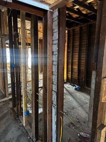 726 W Sherman Street, Paris, TX 75460