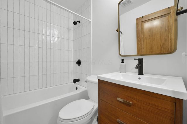 46 E Russell Street, Columbus, OH 43215