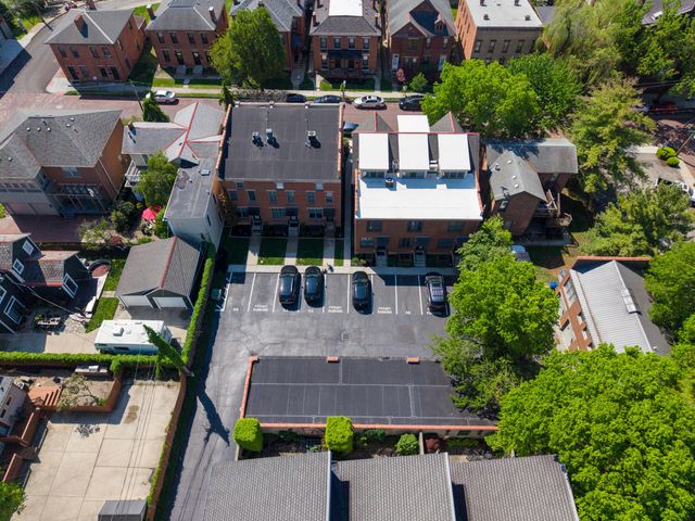 46 E Russell Street, Columbus, OH 43215