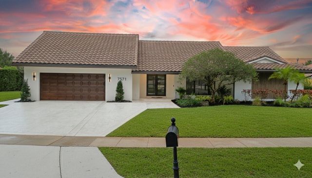 7571 Estrella Circle, Boca Raton, FL 33433