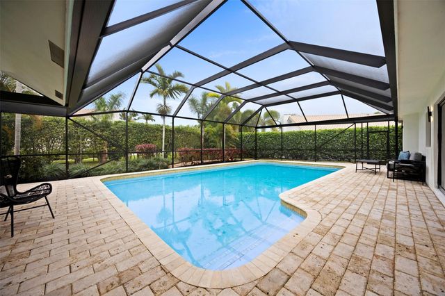 7571 Estrella Circle, Boca Raton, FL 33433