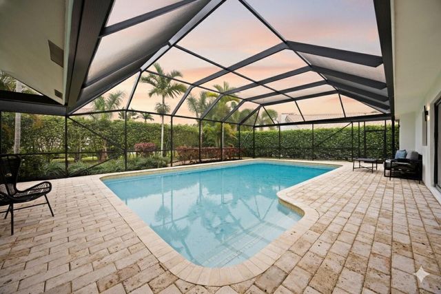 7571 Estrella Circle, Boca Raton, FL 33433