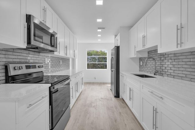 4911 NW 16th Street, Lauderhill, FL 33313