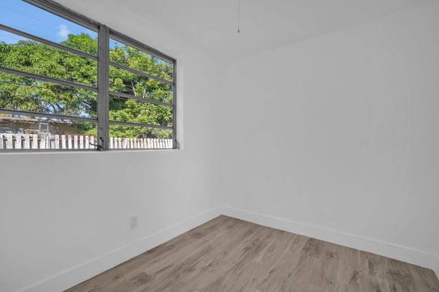 4911 NW 16th Street, Lauderhill, FL 33313